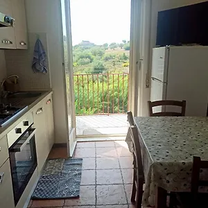 apt-casa-garibaldi.taorminaitalyhotels.com/